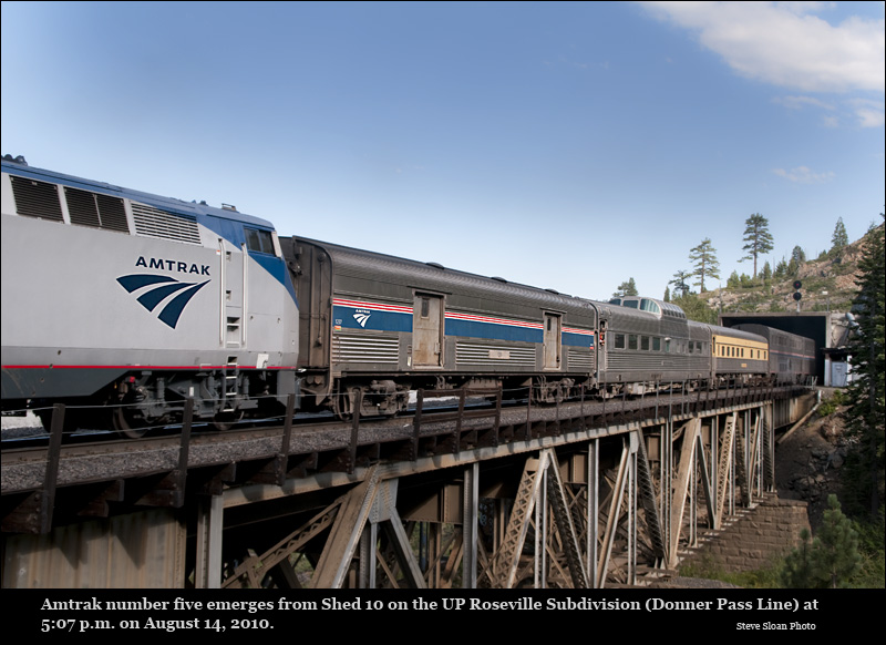 http://www.ssloan.net/trains/amtrak/_images0001/am0159_0002.jpg